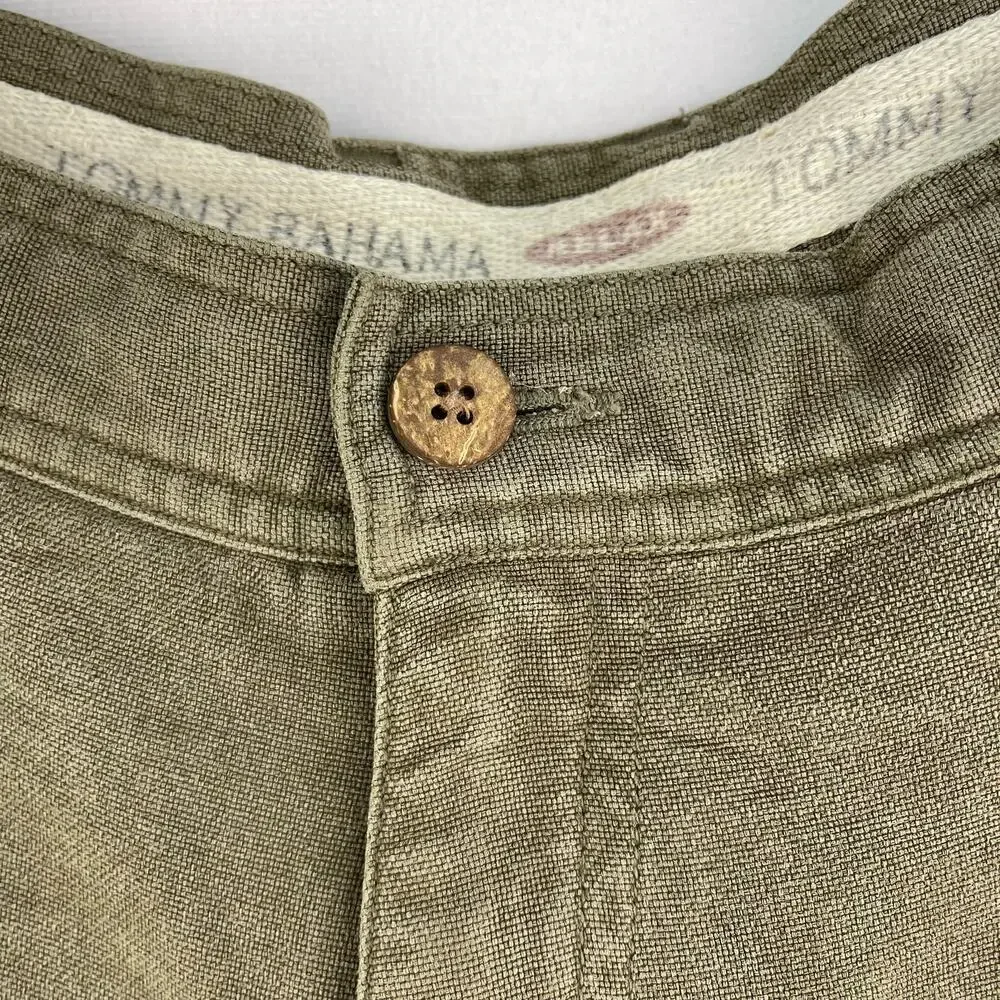 Tommy Bahama Relax 100% Silk Pleated Front Shorts Size 40